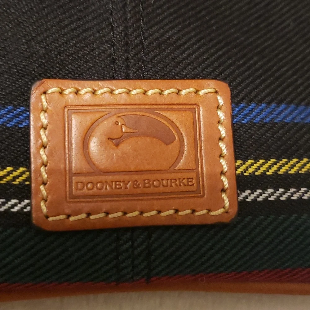 Dooney  & Bourke this woven